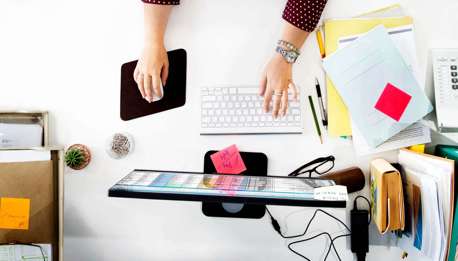 Liebster Award 2 Lyndsey's Book Blog